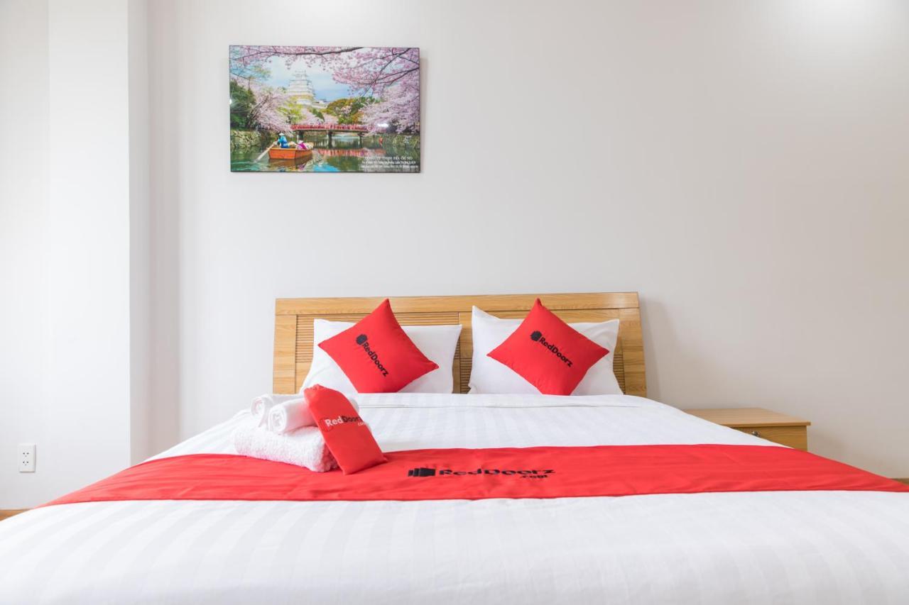 Hotel Reddoorz Premium Near E-Town Ciudad Ho Chi Minh  Exterior foto